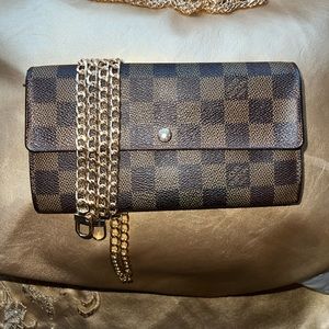 Louis Vuitton Damier Porte Feuille Sarah Wallet